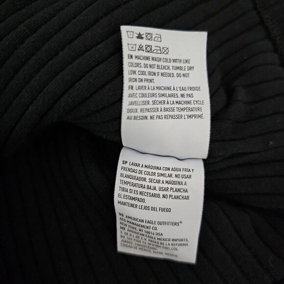 American Eagle Ribbed Knit Square Neck Stretch Strap Cropped Black Tank Top - Picture 8 of 9